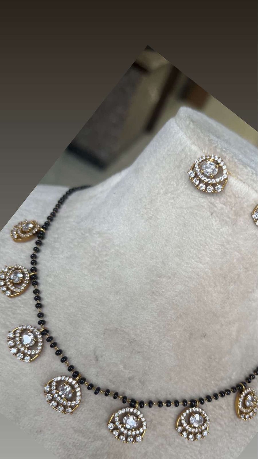 Karimani with white stones